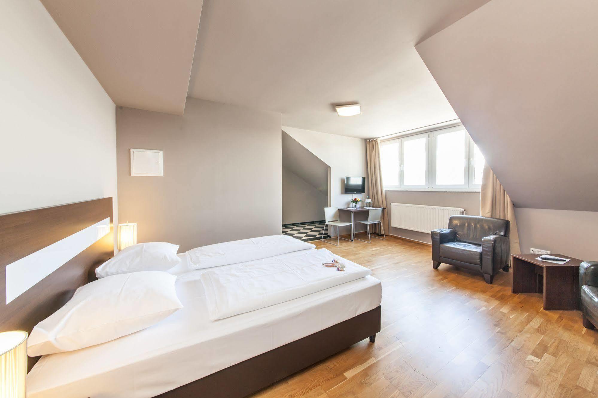 Munique Frankfurt Hotel 3*